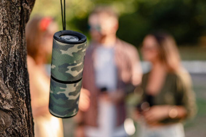 Cuál es el mejor altavoz bluetooth pequeño y potente